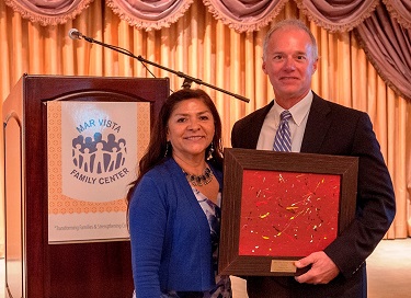 Sodexo Receives Corporate Champion Award from Mar Vista Family Center